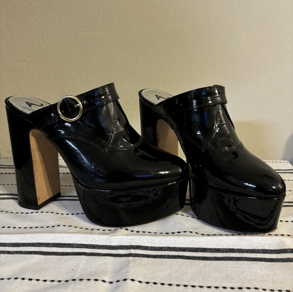 ALEXACHUNG Mules size 37